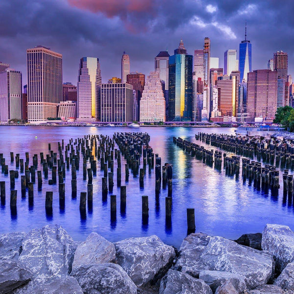Enjoy Cloudy Sky Over Manhattan, New York Jigsaw Puzzle (1000 Pieces)