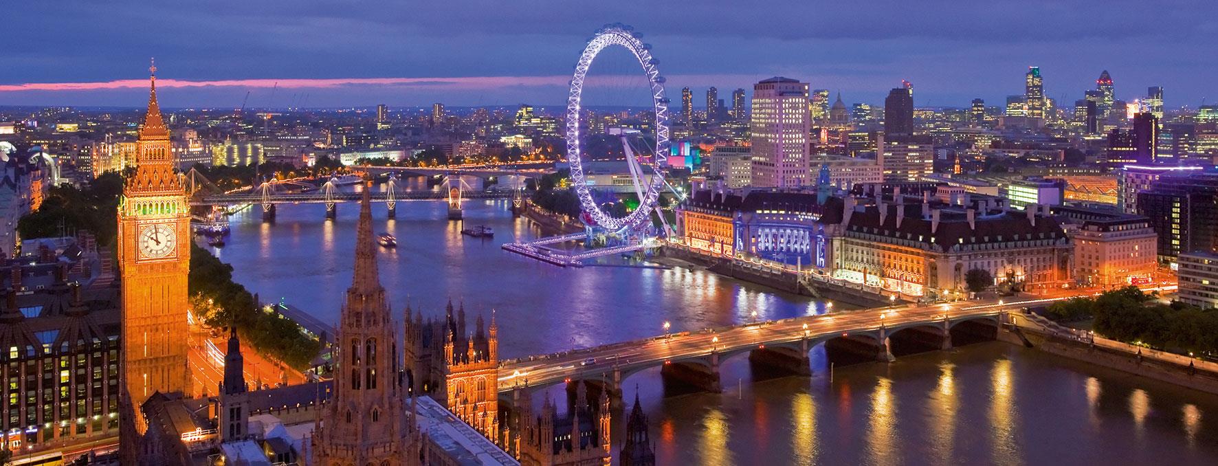 Ravensburger London At Night Jigsaw Puzzle (1000 Pieces)