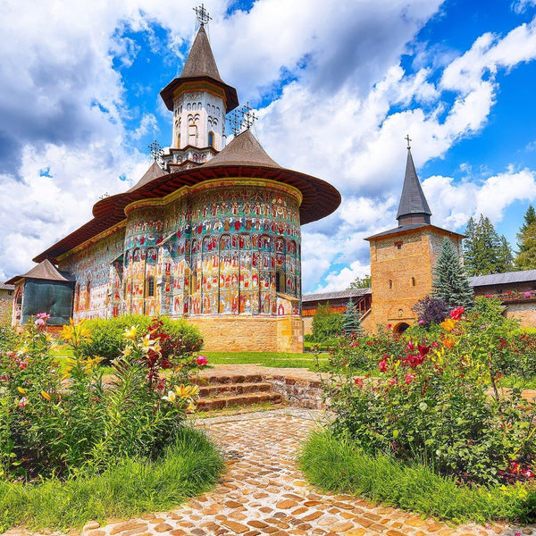 Enjoy Sucevita Monastery, Suceava Jigsaw Puzzle (1000 Pieces)