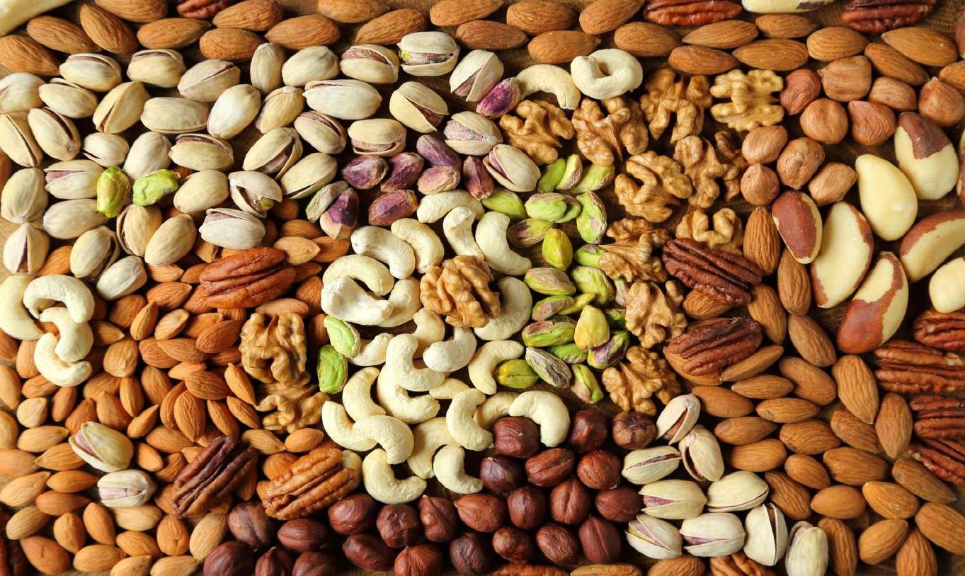 Piatnik Nut Mix Jigsaw Puzzle (1000 Pieces) DAMAGED BOX