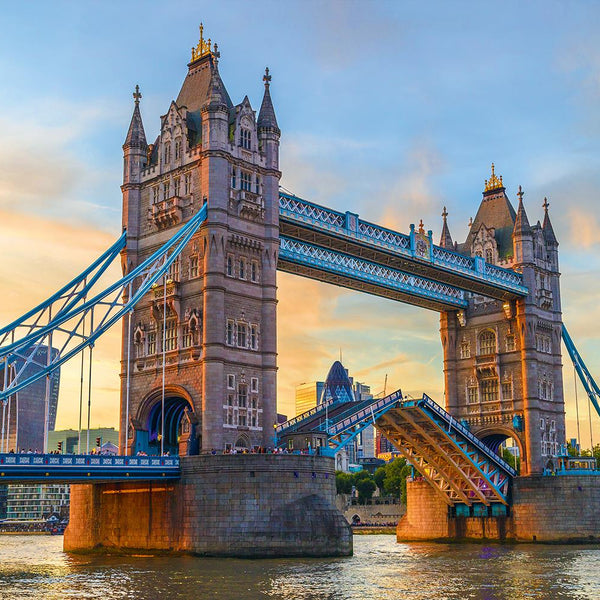 Alipson Tower Bridge London Jigsaw Puzzle (1000 Pieces)