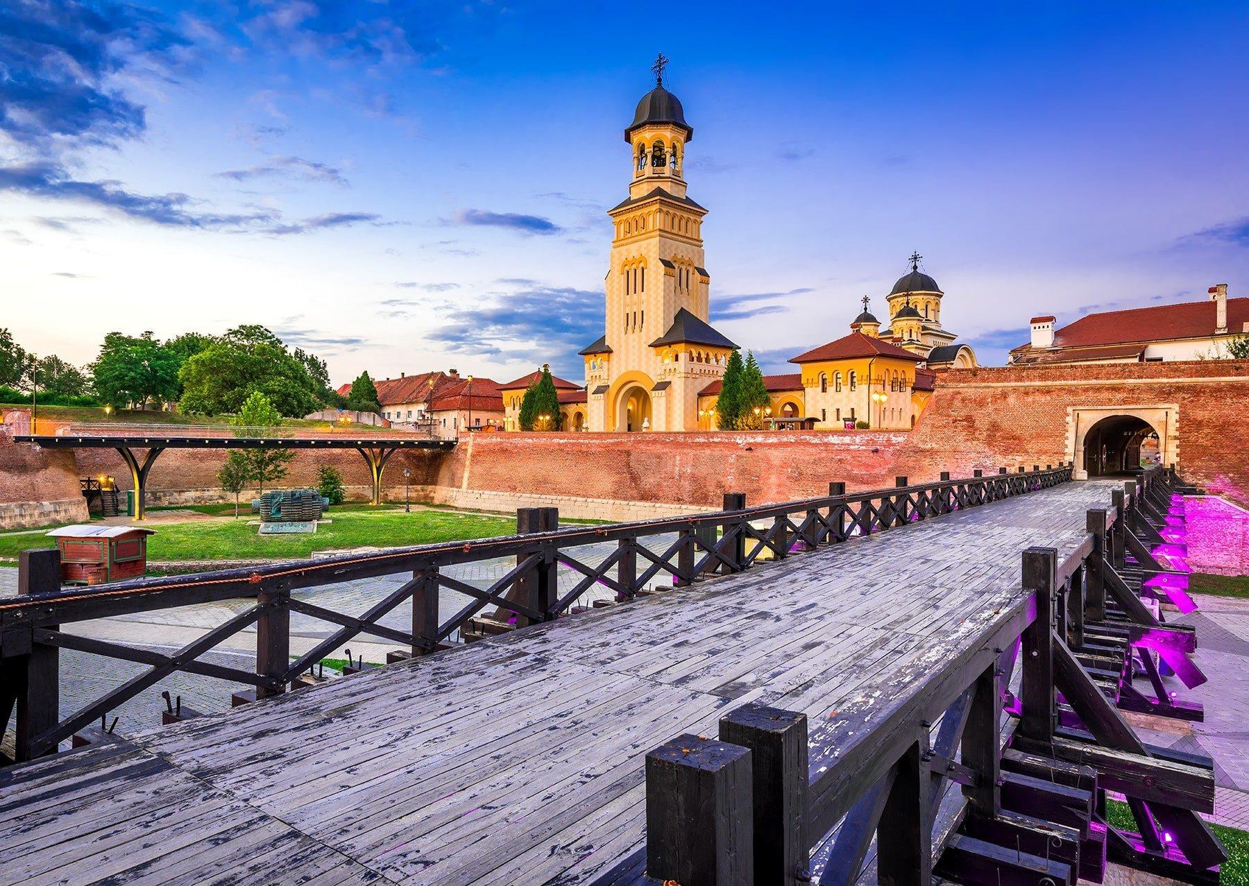 Enjoy The Alba Carolina Fortress, Alba-Iulia Jigsaw Puzzle (1000 Pieces)