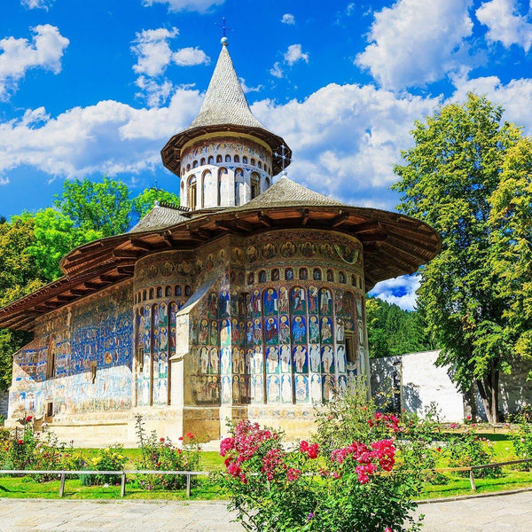 Enjoy Voronet Monastery, Suceava Jigsaw Puzzle (1000 Pieces)