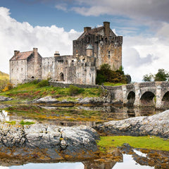 Ravensburger Beautiful Castles - Eilean Donan Scotland Jigsaw Puzzle (1000 Pieces) DAMAGED BOX