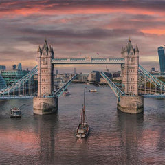 Clementoni Across The River Panorama Jigsaw Puzzle (1000 Pieces)