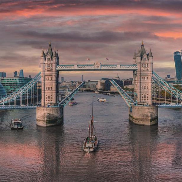 Clementoni Across The River Panorama Jigsaw Puzzle (1000 Pieces)