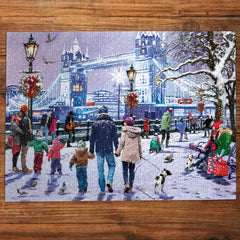 Gibsons Tower Bridge at Christmas Jigsaw Puzzle (1000 Pieces)