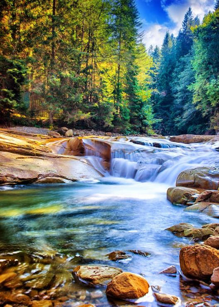 Grafika Beautiful Waterfall in the Forest Jigsaw Puzzle (500 Pieces)